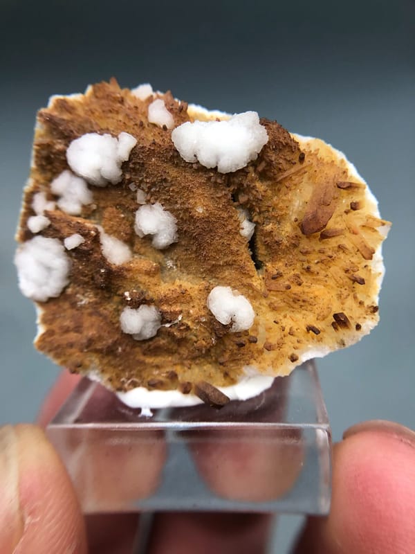 Hydrozincite from Jinkouhe, Leshan, Sichuan, China, individual mineral specimen view 1
