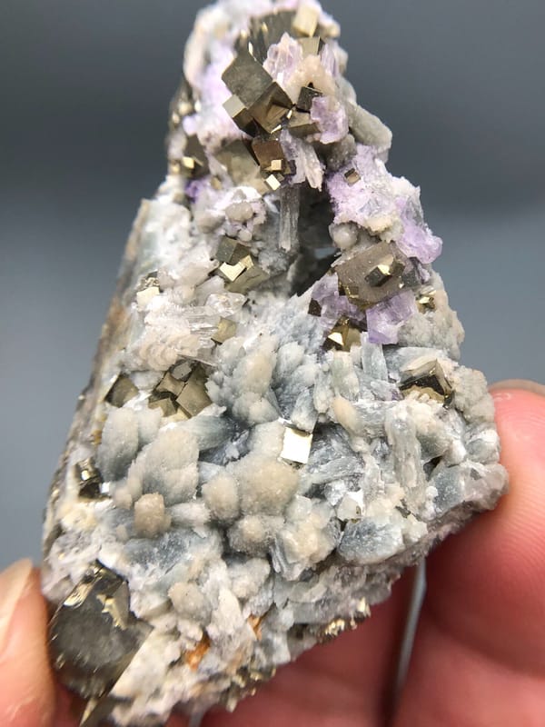 Quartz from Shangbao Mine, Leiyang, Hunan, China, individual mineral specimen view 4