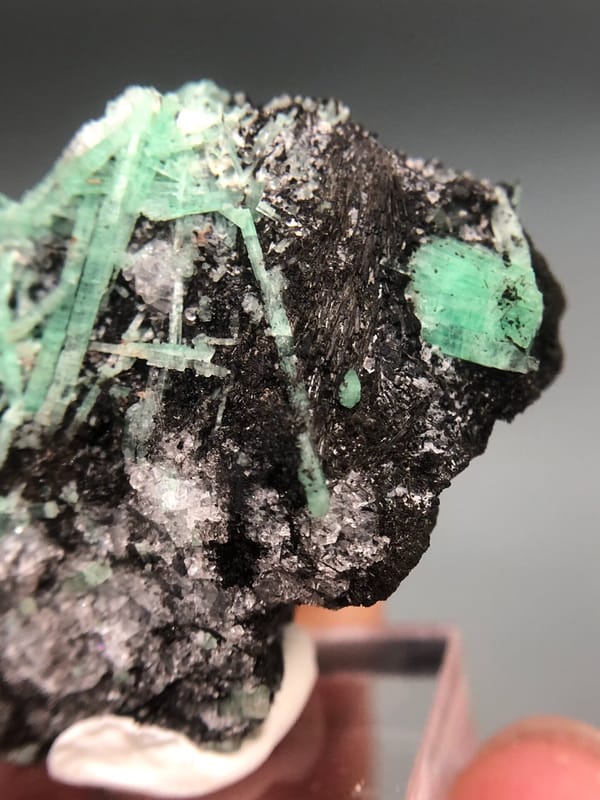 Emerald from Yunnan, China, individual mineral specimen view 6