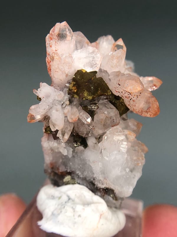 Quartz from Jiangxi, China, individual mineral specimen view 6