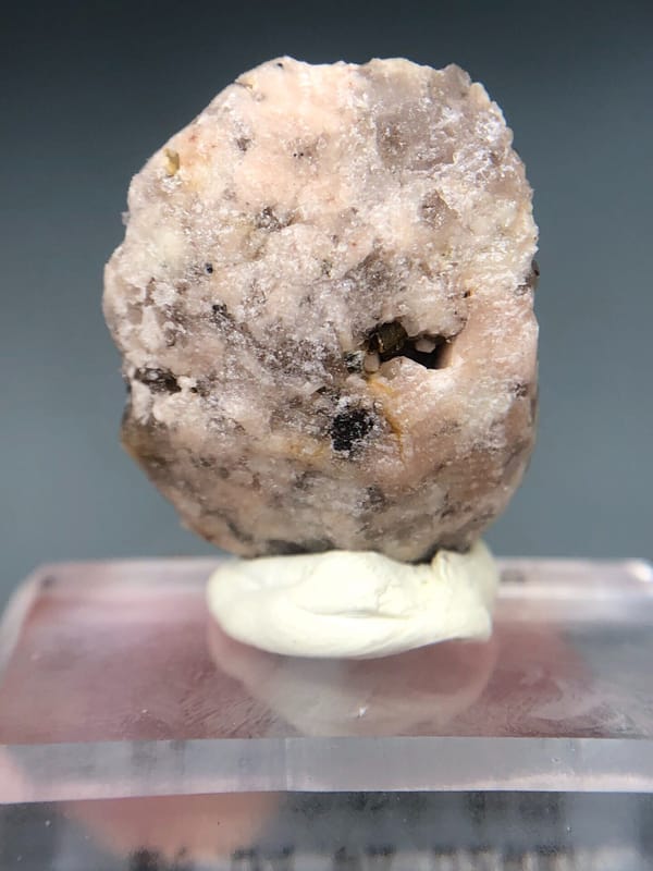 Fluorite from Fujian, China, individual mineral specimen view 9