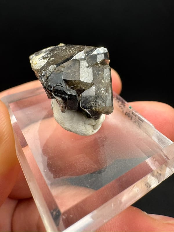 Cassiterite from Yunnan, China, individual mineral specimen view 1