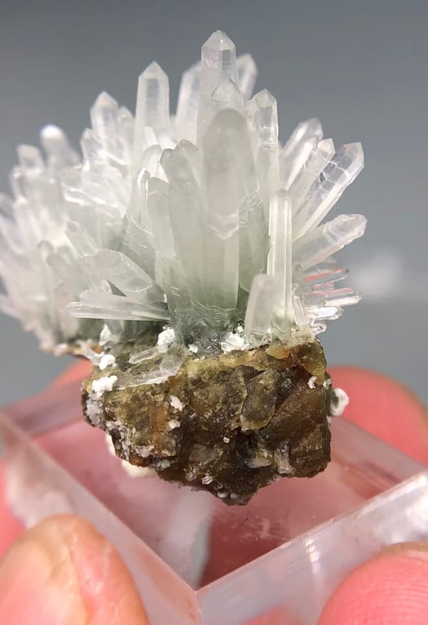 Quartz from Inner Mongolia, China, individual mineral specimen view 5