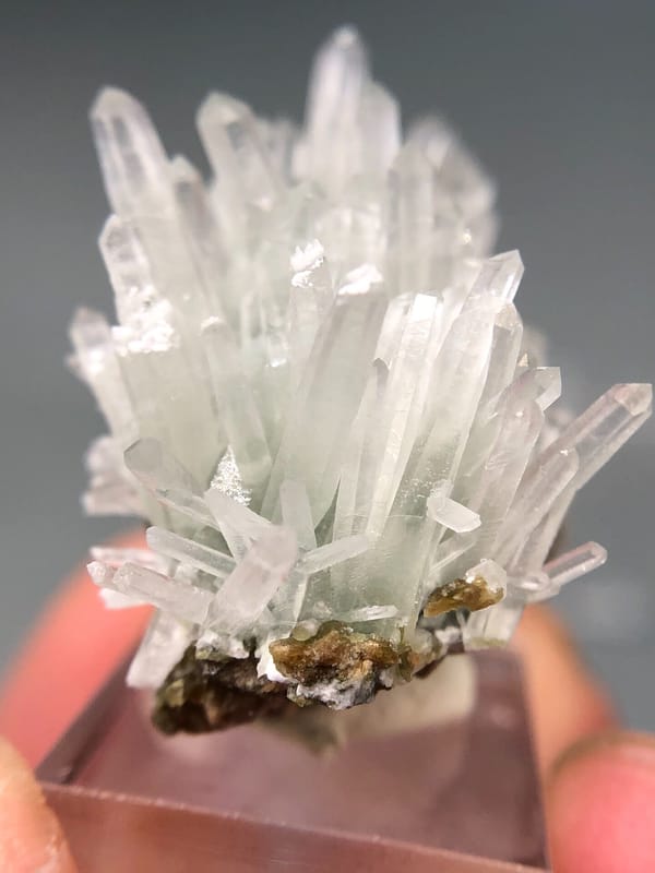 Quartz from Inner Mongolia, China, individual mineral specimen view 8