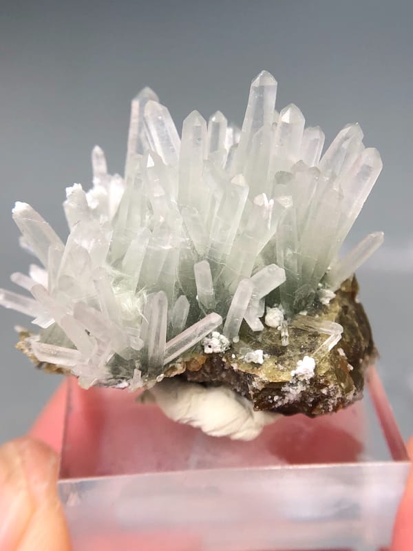 Quartz from Inner Mongolia, China, individual mineral specimen view 9