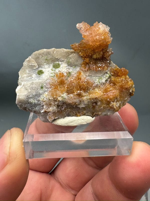 Creedite from Guizhou, China, individual mineral specimen view 1