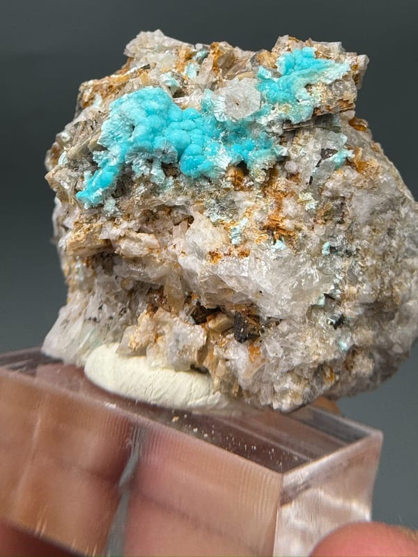 Unverified copper zinc mineral from Yunnan, China, individual mineral specimen view 4