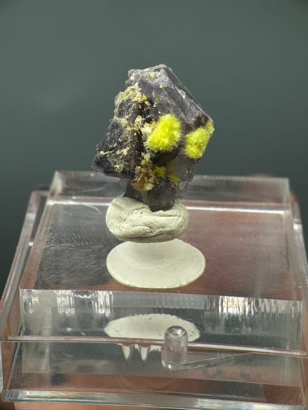 Carlhintzeite from Guizhou, China, individual mineral specimen view 2
