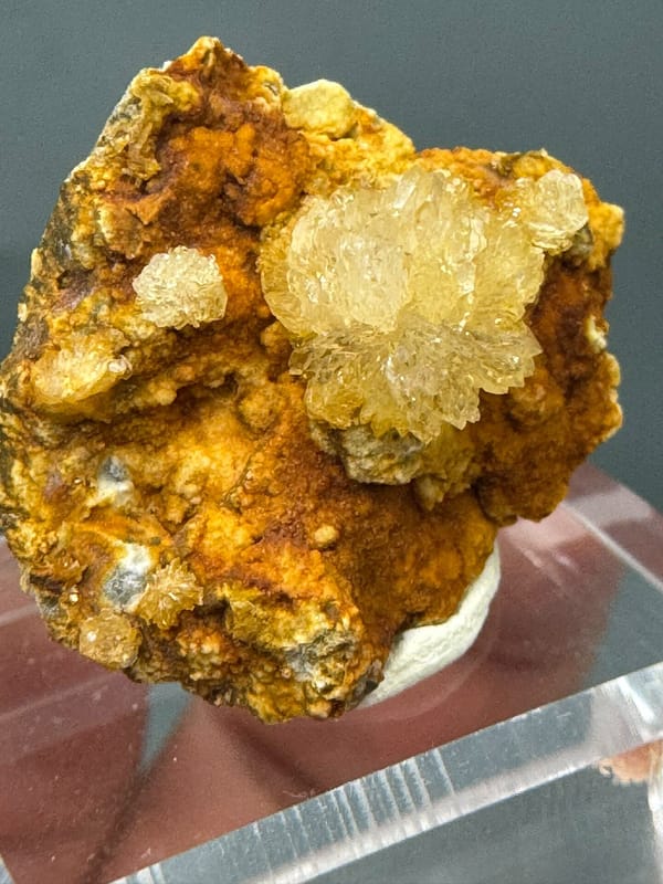 Hemimorphite from Guangxi, China, individual mineral specimen view 1