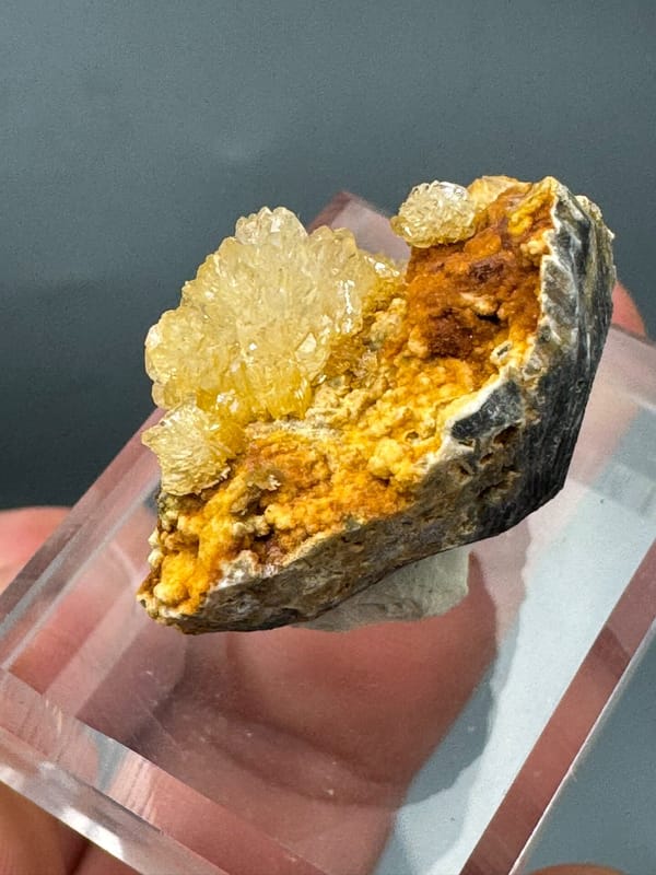 Hemimorphite from Guangxi, China, individual mineral specimen view 8