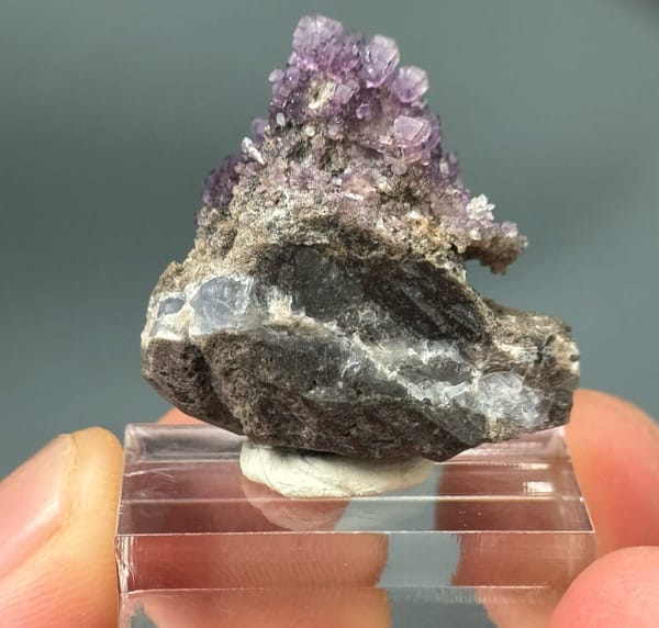 Yttrofluorite from Guizhou, China, individual mineral specimen view 7