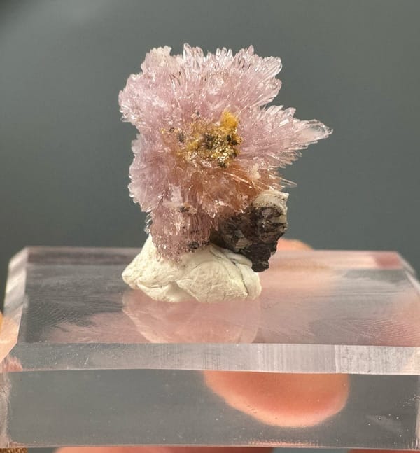 Creedite from Guizhou, China, individual mineral specimen view 7