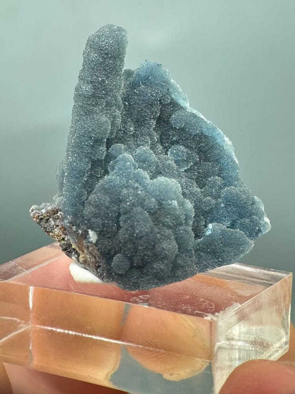 Plumbogummite from Guangxi, China, individual mineral specimen view 1