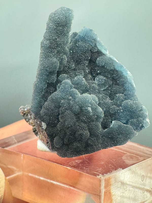 Plumbogummite from Guangxi, China, individual mineral specimen view 6