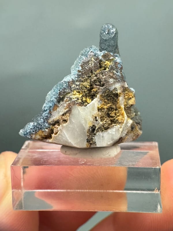 Plumbogummite from Guangxi, China, individual mineral specimen view 7