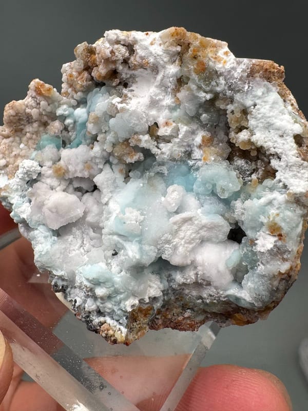 Gibbsite from Guizhou, China, individual mineral specimen view 2