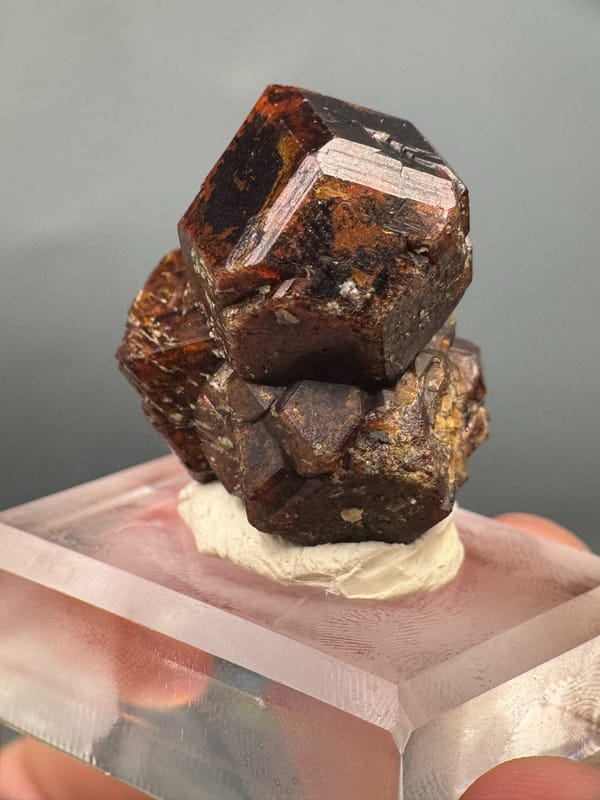 Garnet from Hebei, China, individual mineral specimen view 8