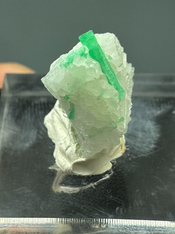 Emerald from Qinling Mountains, China, individual mineral specimen view 3