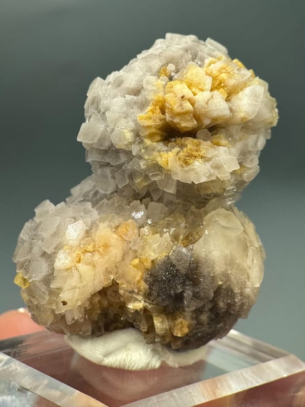 Creedite from Guizhou, China, individual mineral specimen view 5