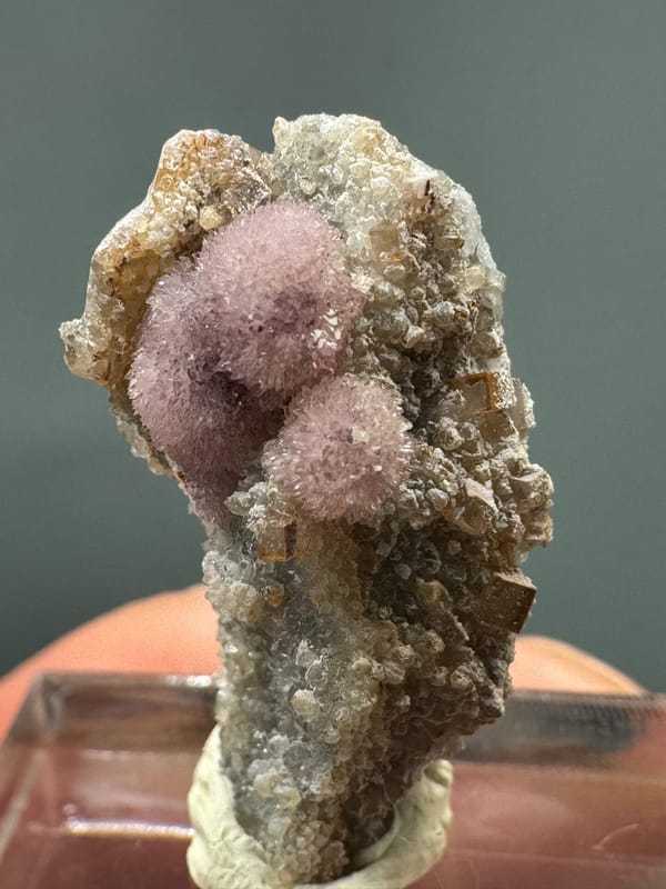 Creedite from Guizhou, China, individual mineral specimen view 1