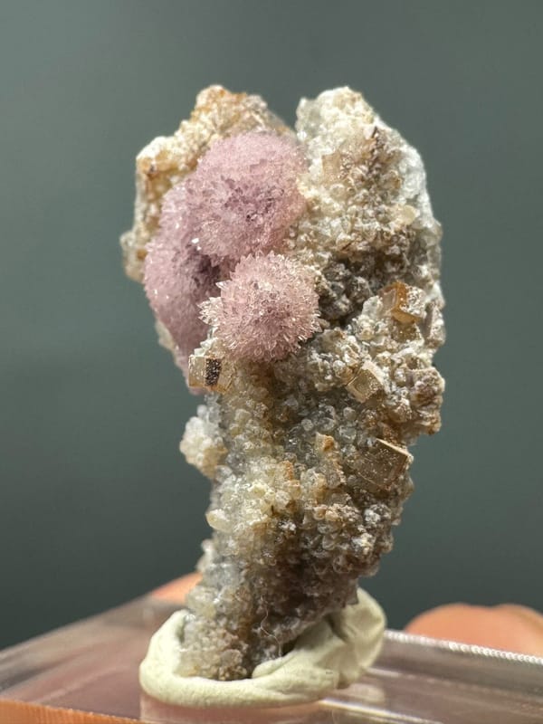Creedite from Guizhou, China, individual mineral specimen view 3