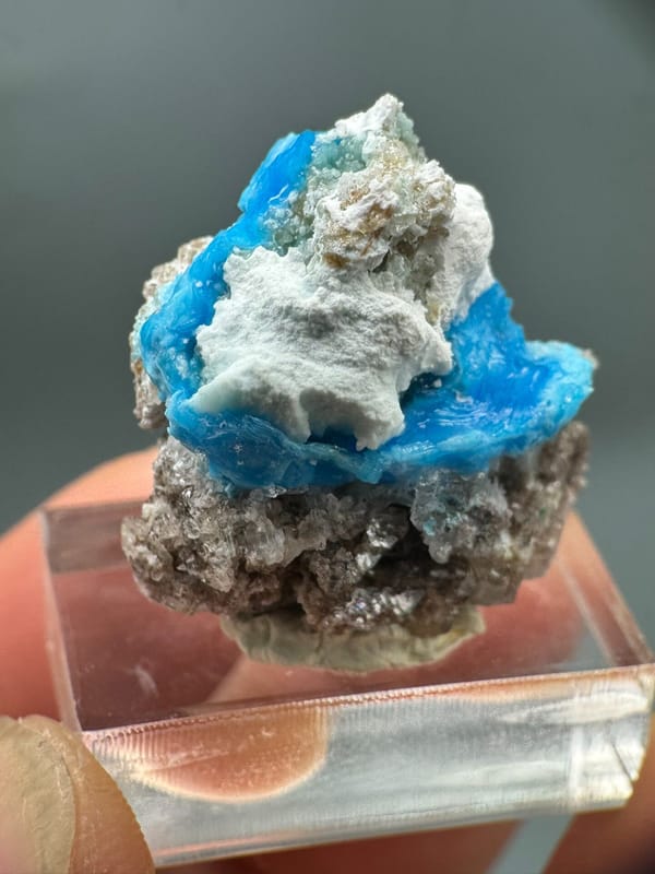 Gibbsite from Guizhou, China, individual mineral specimen view 2