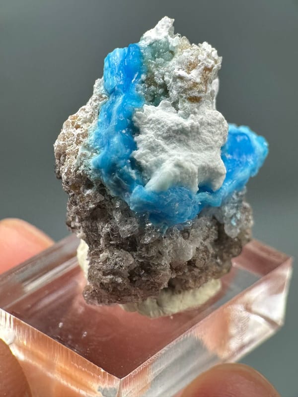 Gibbsite from Guizhou, China, individual mineral specimen view 4