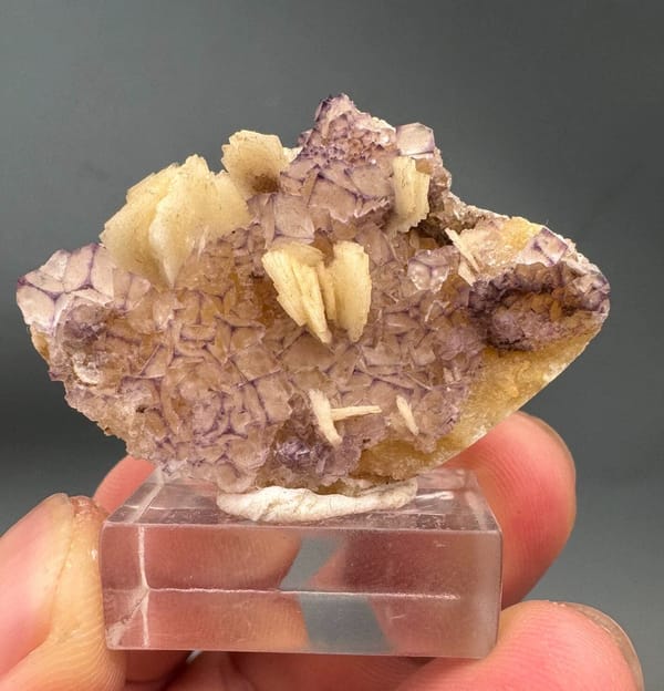 Baryte from Guizhou, China, individual mineral specimen view 1