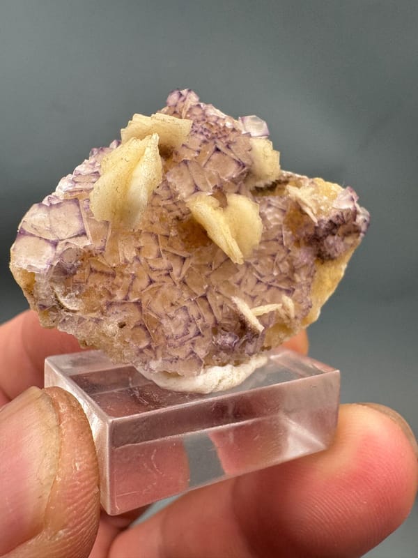 Baryte from Guizhou, China, individual mineral specimen view 2