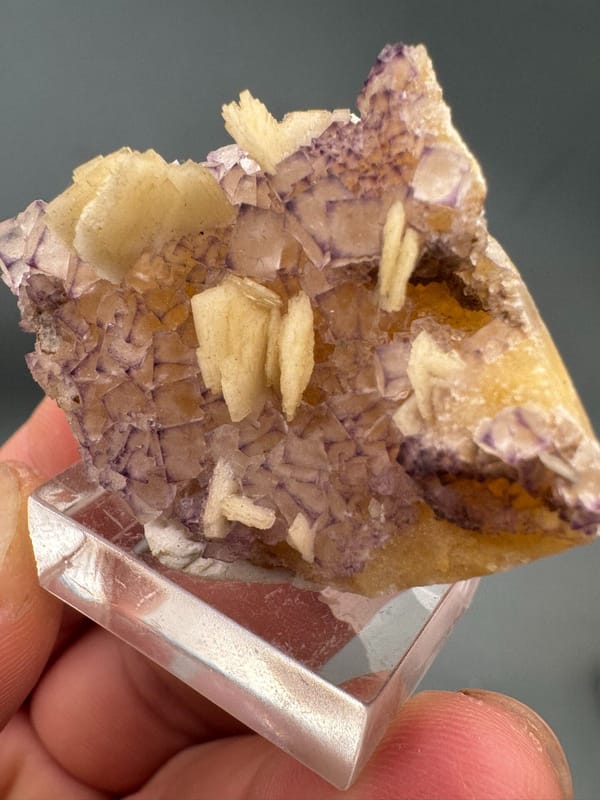 Baryte from Guizhou, China, individual mineral specimen view 5