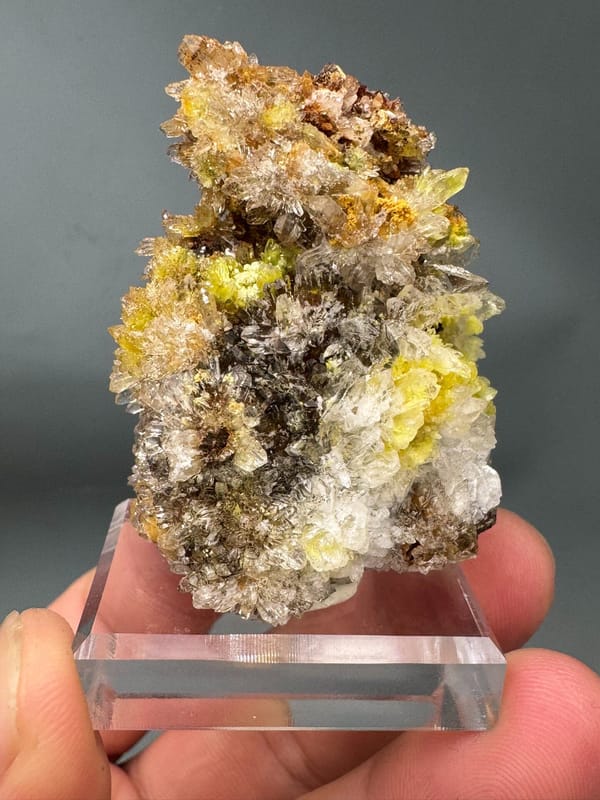 Creedite from Guizhou, China, individual mineral specimen view 1