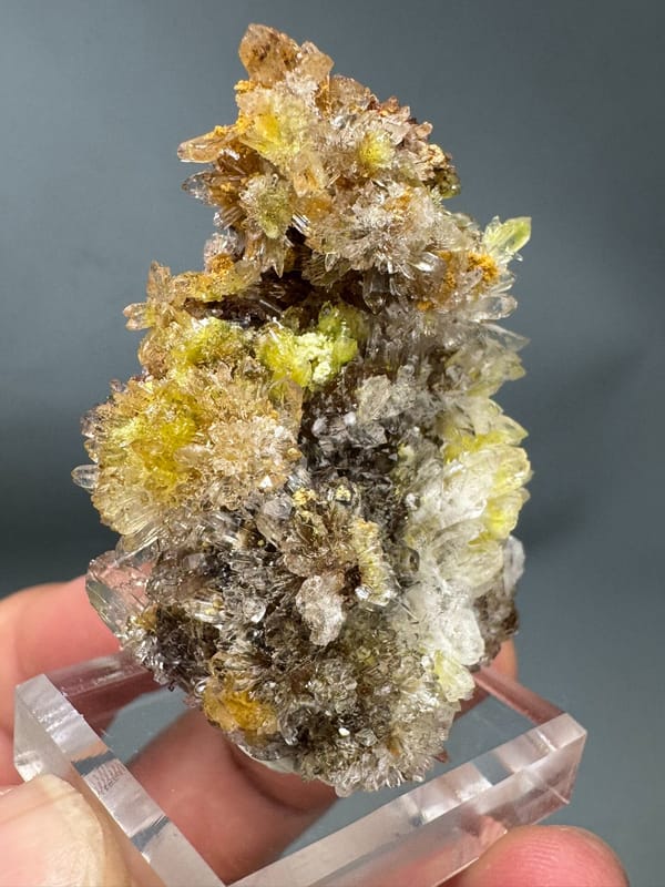 Creedite from Guizhou, China, individual mineral specimen view 2