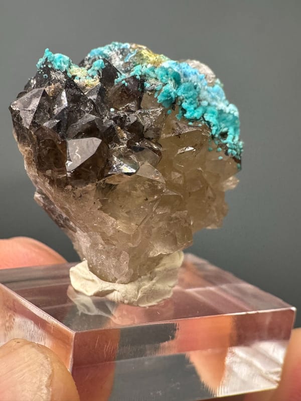Gibbsite from Guizhou, China, individual mineral specimen view 3