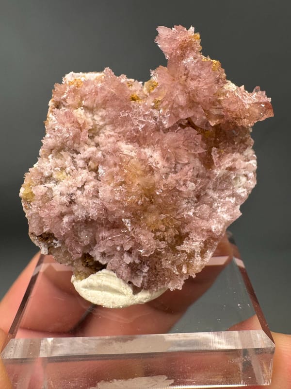 Creedite from Guizhou, China, individual mineral specimen view 1