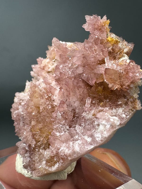 Creedite from Guizhou, China, individual mineral specimen view 4