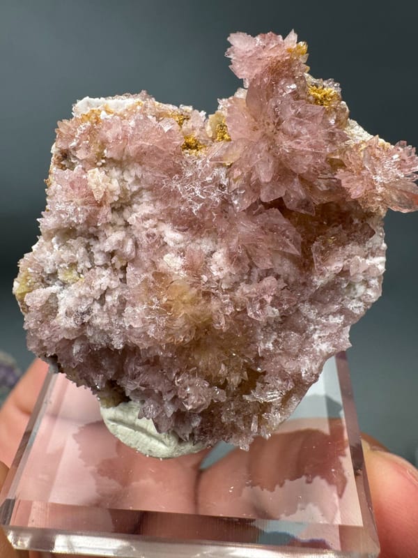 Creedite from Guizhou, China, individual mineral specimen view 6