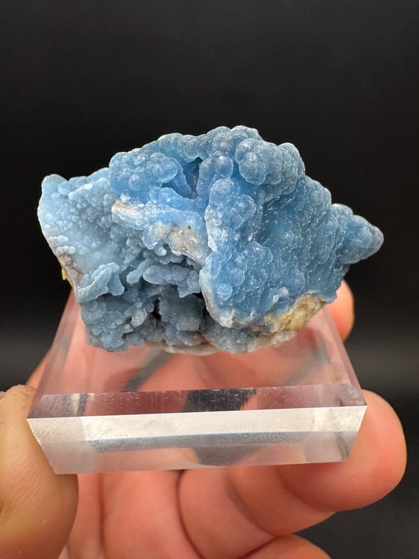 Plumbogummite from Guangxi, China, individual mineral specimen view 2