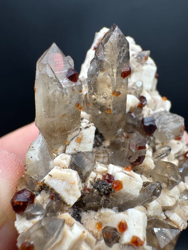 Quartz from Fujian, China, individual mineral specimen view 5