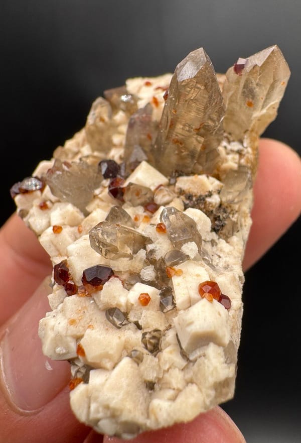 Quartz from Fujian, China, individual mineral specimen view 7