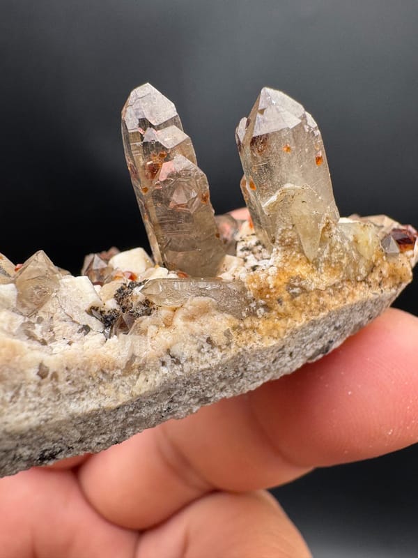Quartz from Fujian, China, individual mineral specimen view 8