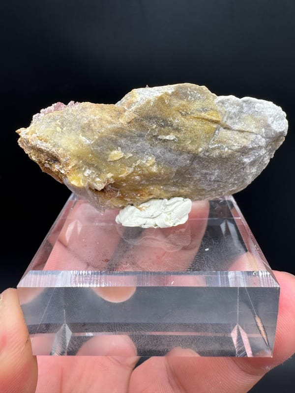 Creedite from Guizhou, China, individual mineral specimen view 8