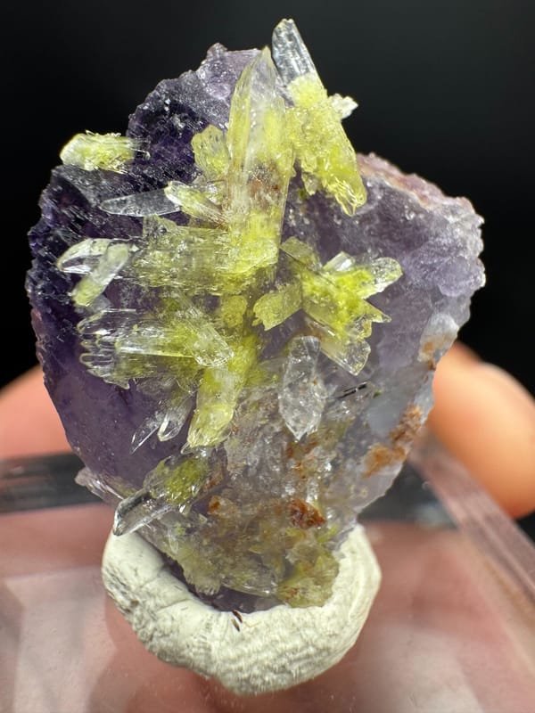 Creedite from Qinglong Co., Guizhou, China, individual mineral specimen view 5