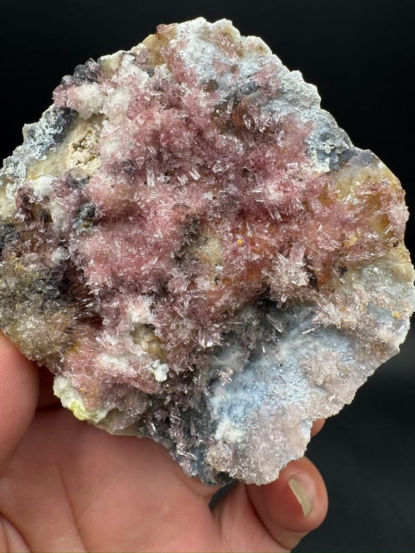 Creedite from Guizhou, China, individual mineral specimen view 5
