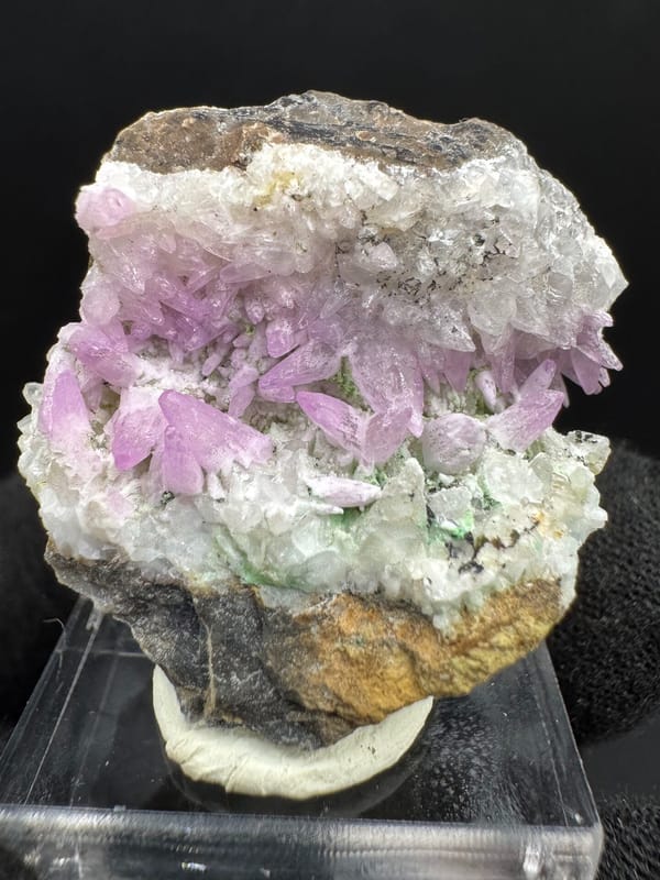 Cobaltoan calcite from Yunnan, China, individual mineral specimen view 2