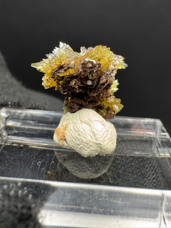 Creedite from Guizhou, China, individual mineral specimen view 6