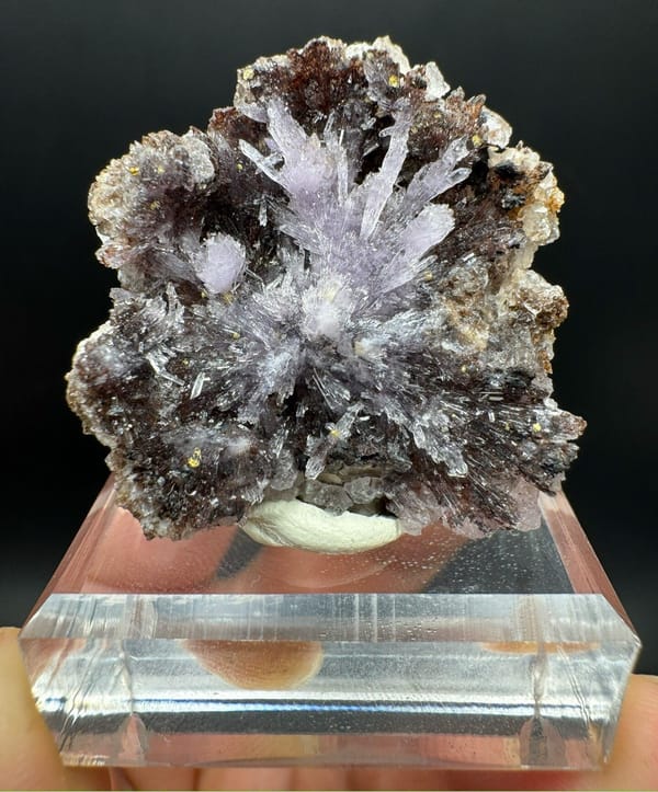 Creedite from Guizhou, China, individual mineral specimen view 1
