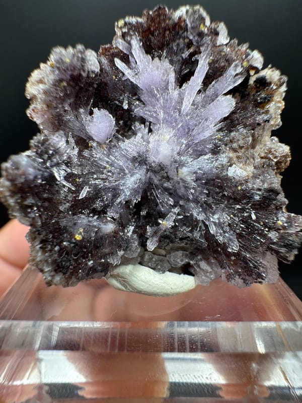 Creedite from Guizhou, China, individual mineral specimen view 2