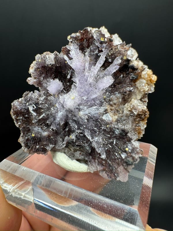 Creedite from Guizhou, China, individual mineral specimen view 4