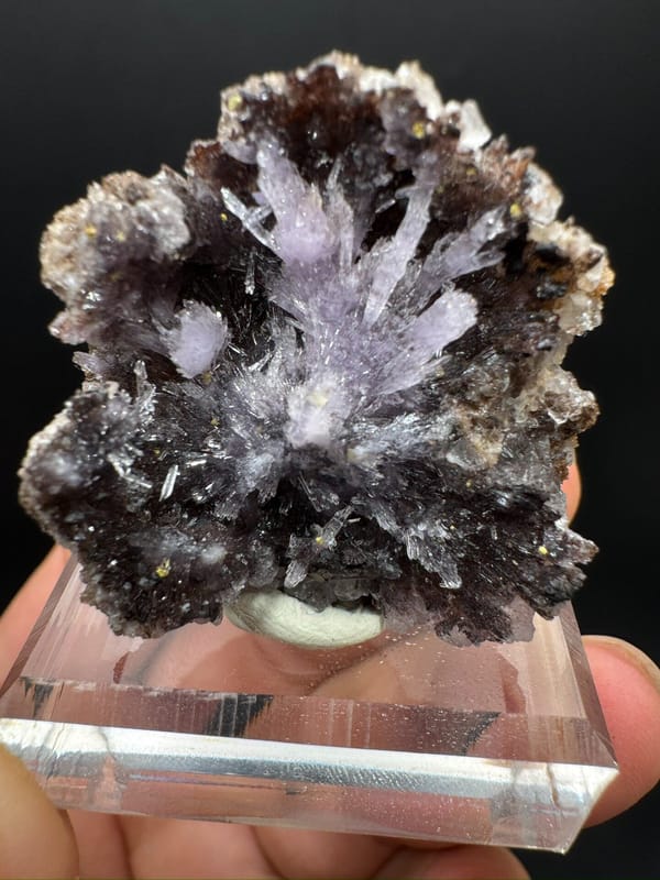 Creedite from Guizhou, China, individual mineral specimen view 6