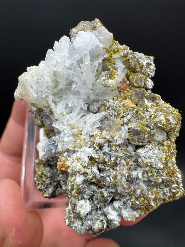 Hydroboracite from Inner Mongolia, China, individual mineral specimen view 1